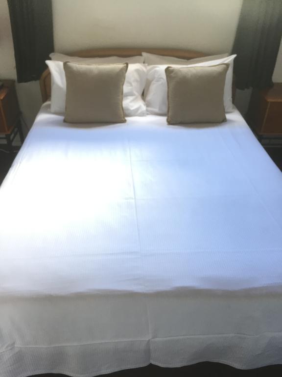 Orewa Pillows Lodge Exterior photo
